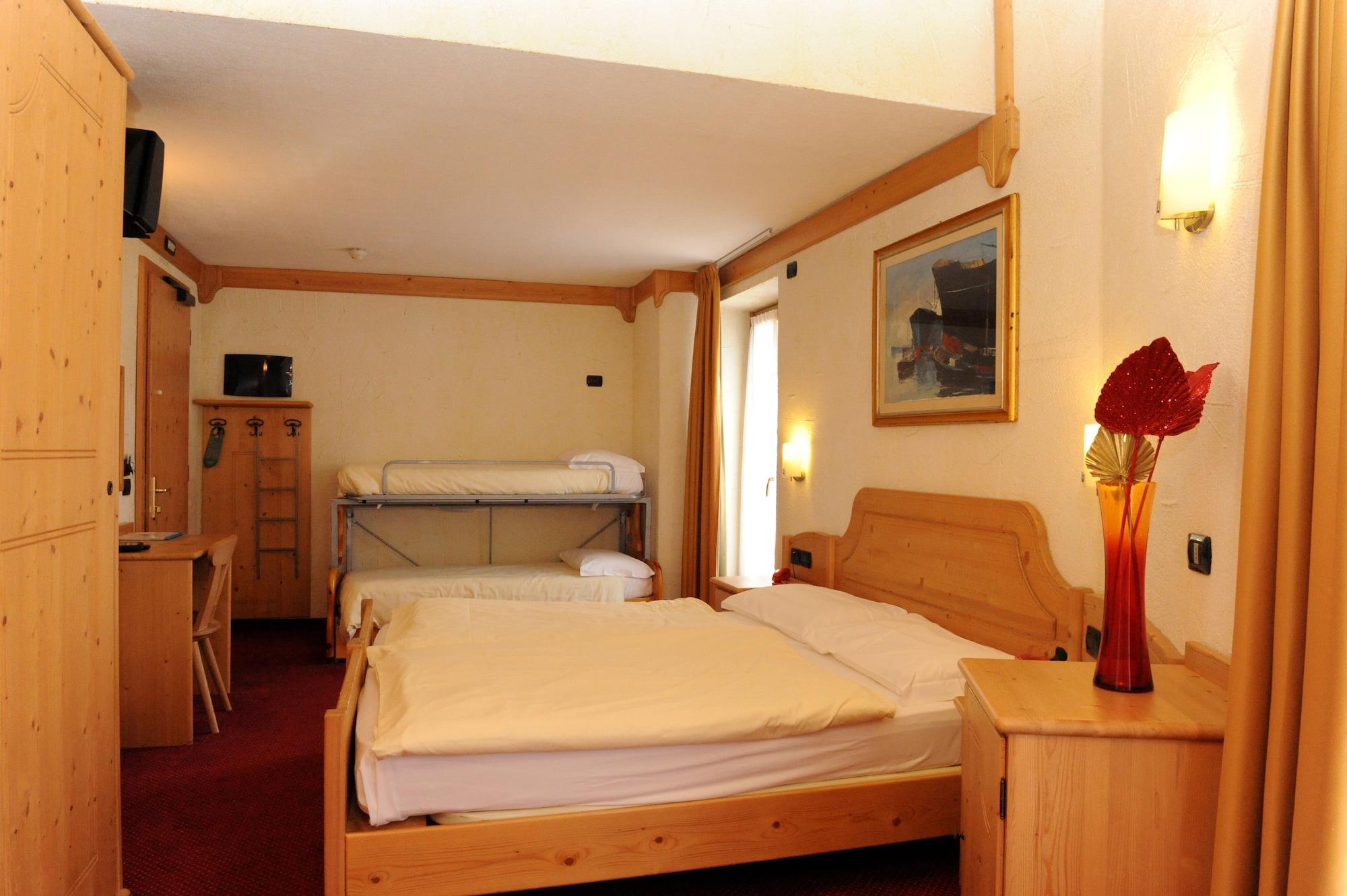 Hotel Helvetia Livigno Ngoại thất bức ảnh