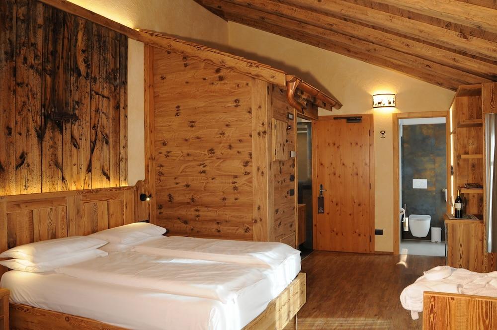 Hotel Helvetia Livigno Ngoại thất bức ảnh