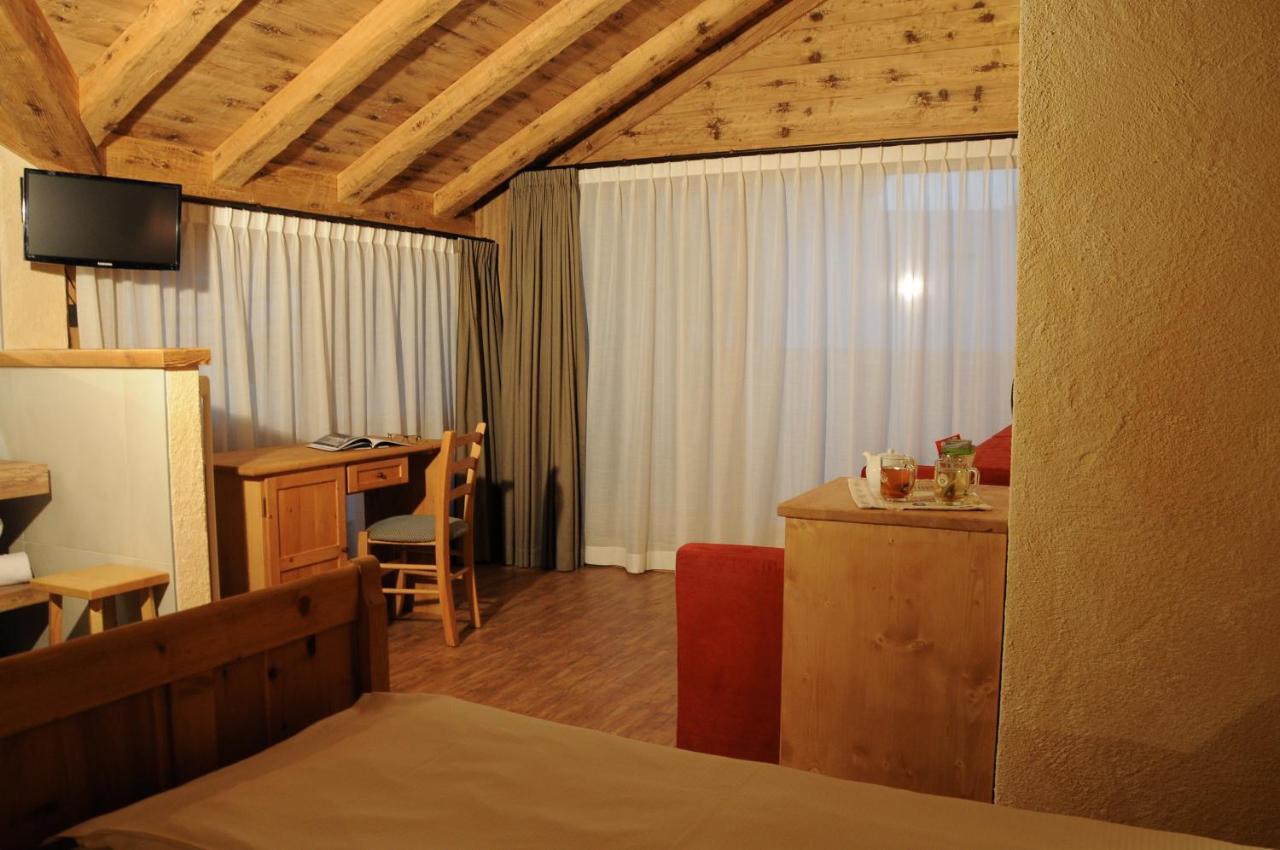 Hotel Helvetia Livigno Ngoại thất bức ảnh