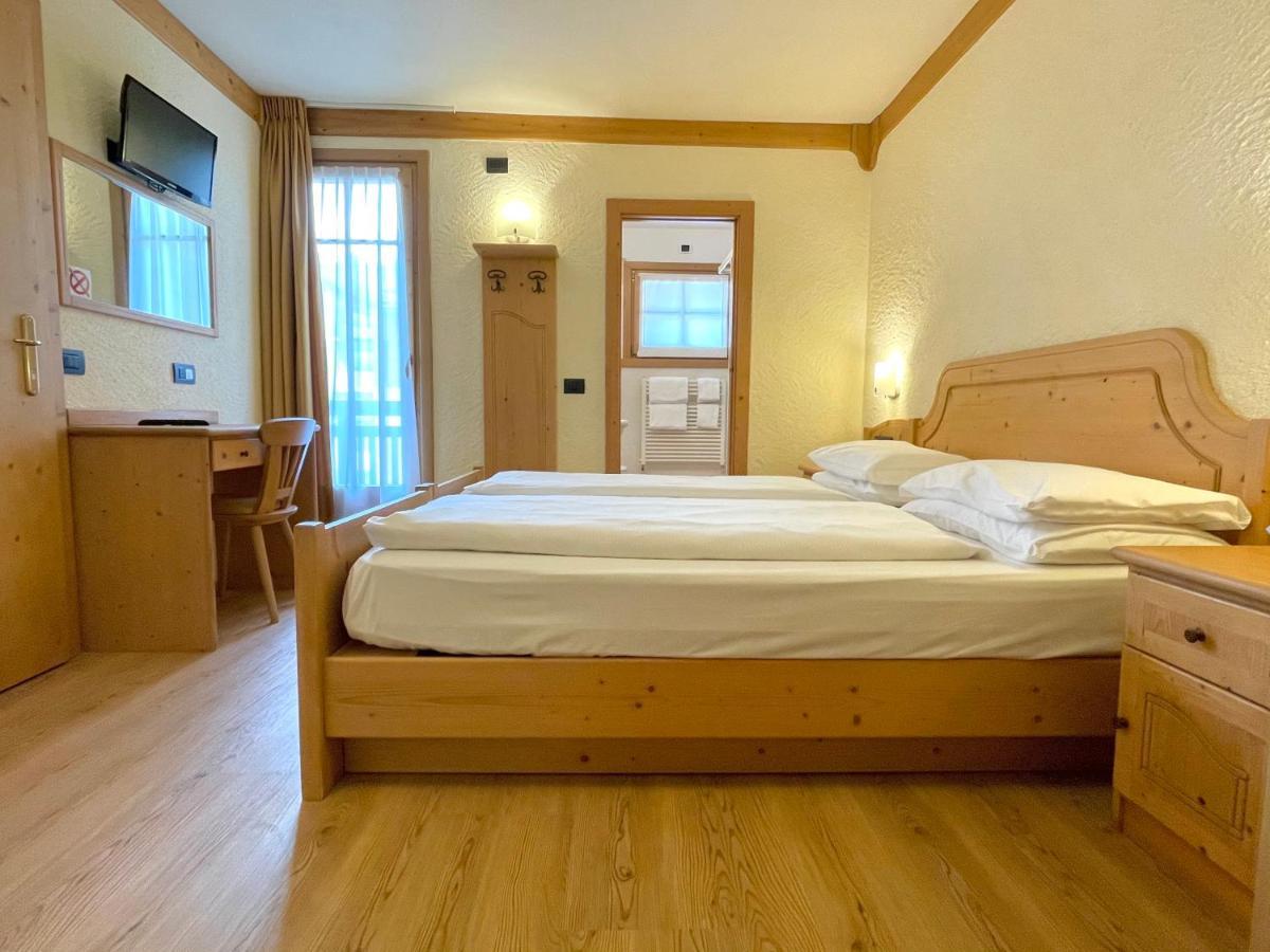 Hotel Helvetia Livigno Ngoại thất bức ảnh